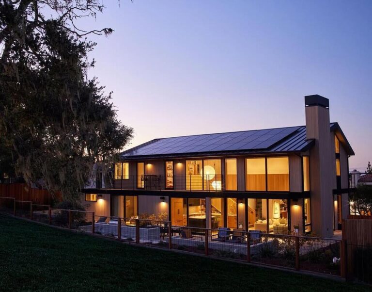 80s Contemporary House Exterior Makeover (Before and After) - WillyHomes