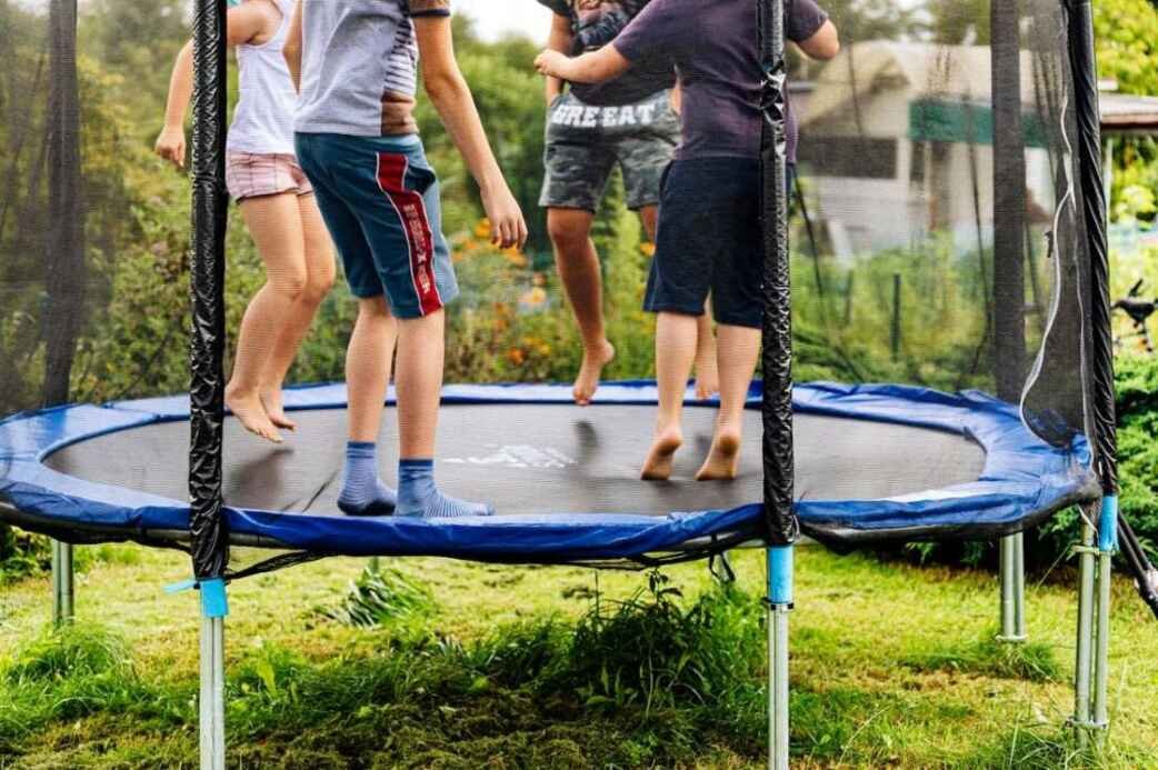 DIY Mini Trampoline