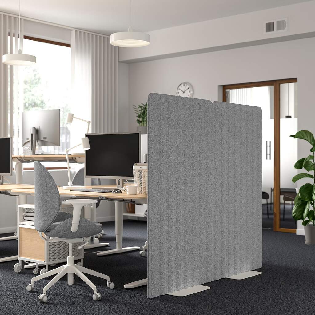 EILIF Screen, Freestanding