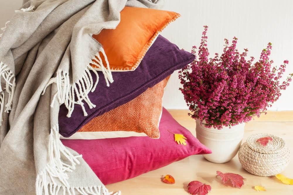 Design Cozy Throw Pillow Covers Using Fall Fabrics