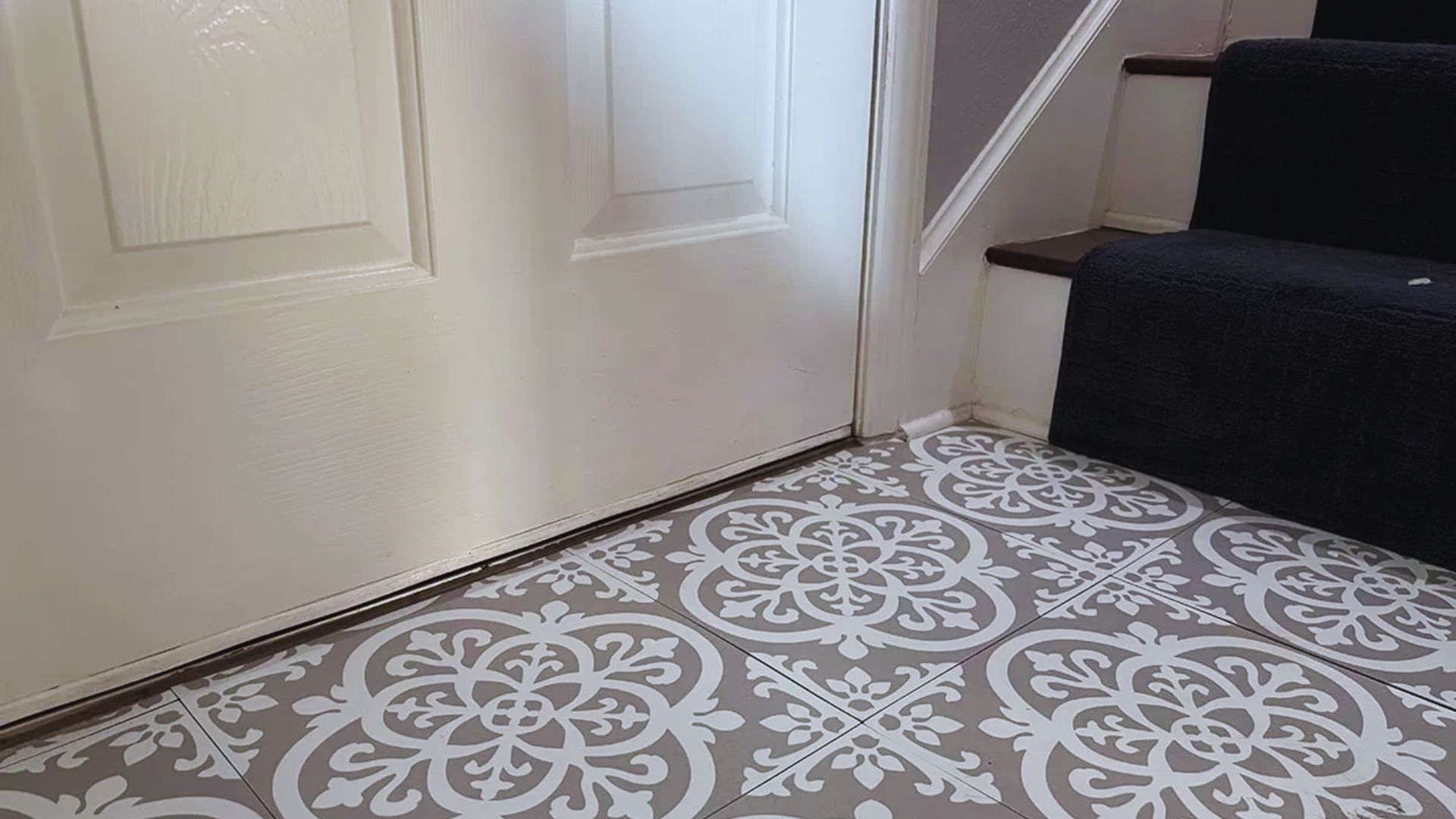 Peel-and-Stick Tiles