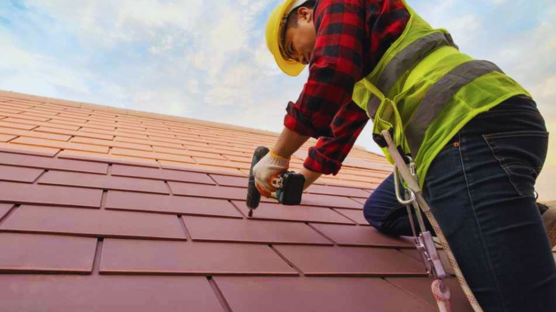 Cost of Hiring Roofing Contractors in CT