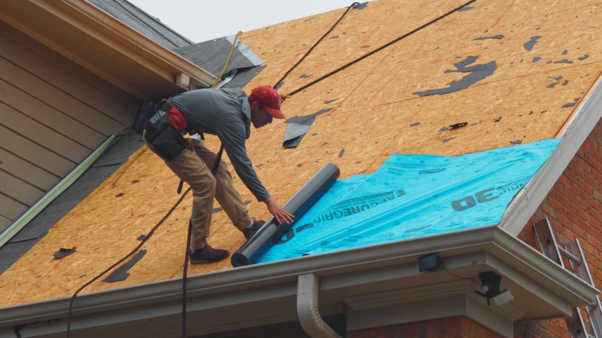 Common Roofing Problems Connecticut Homeowners Face