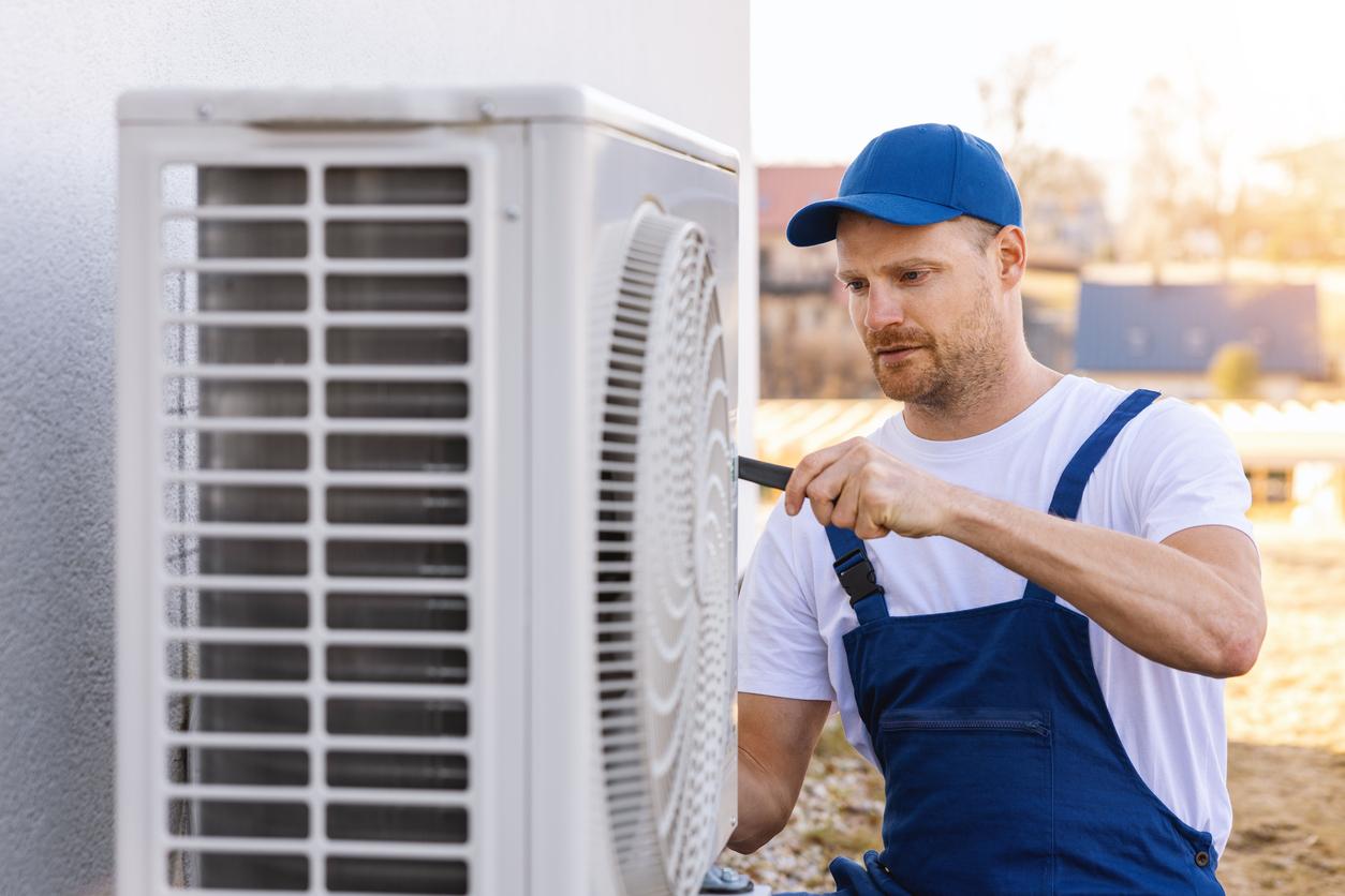 What a Professional Residential HVAC Maintenance Visit Covers